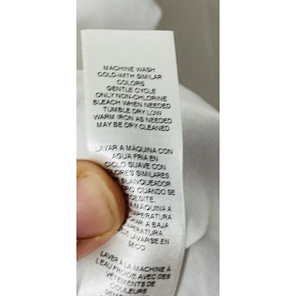 Chicos Button Up Shirt Womens Sz 3 Cut-Out White Minimalist Business Casual - Picture 7 of 12